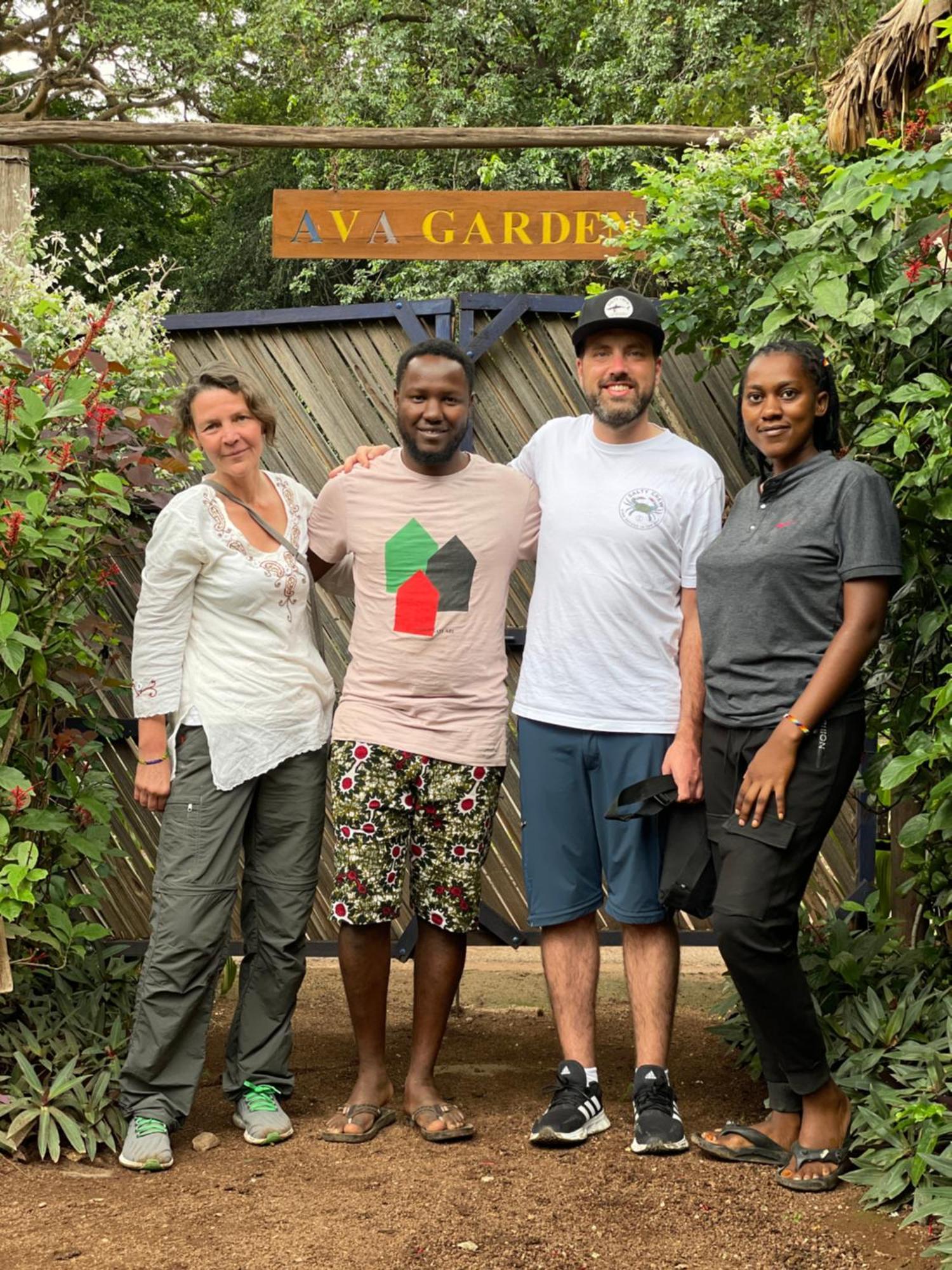 Ava garden backpackers Lägenhet Mto wa Mbu Exteriör bild