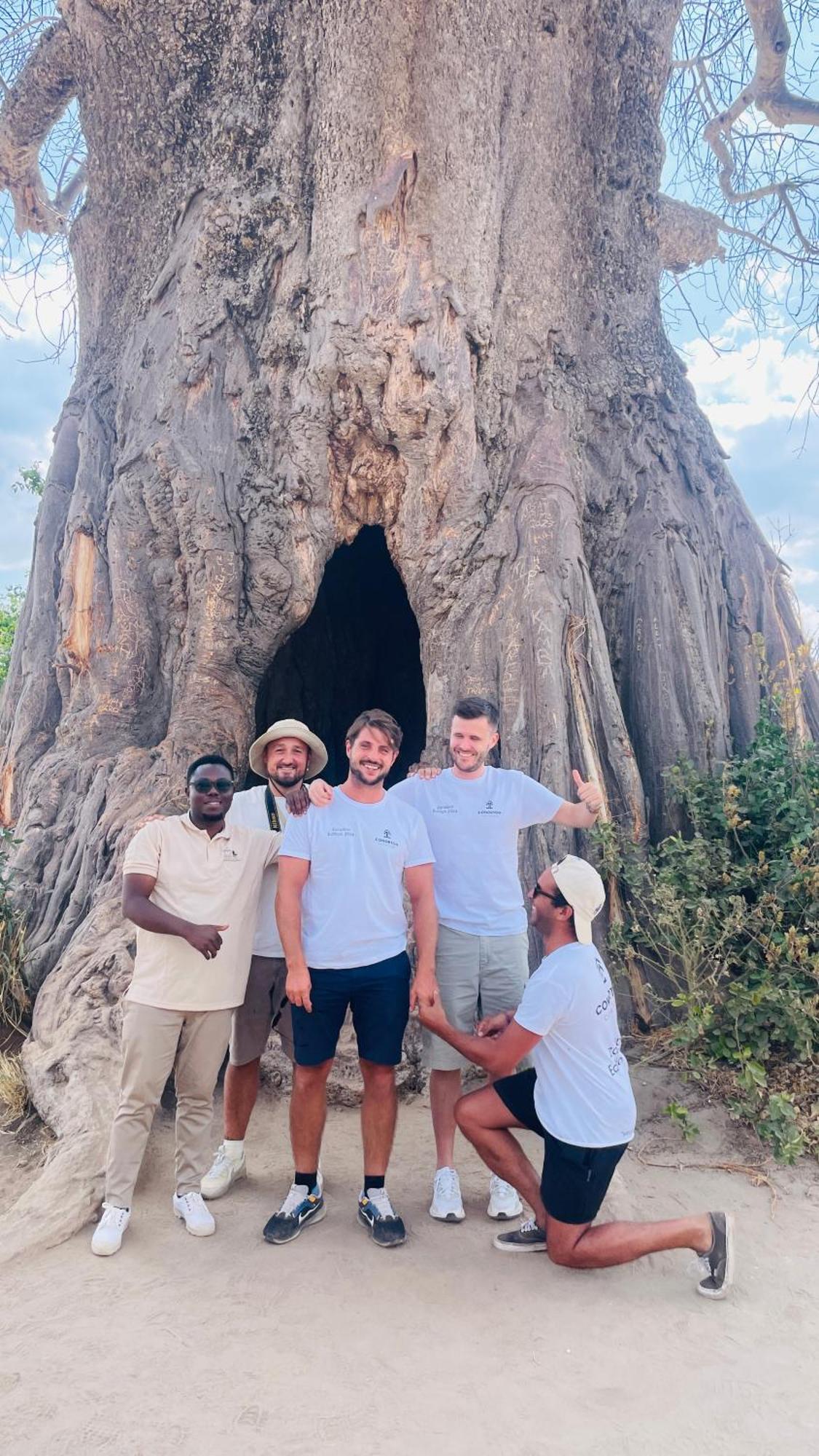 Ava garden backpackers Lägenhet Mto wa Mbu Exteriör bild