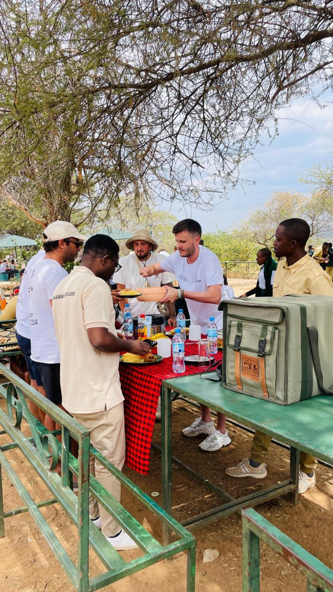 Ava garden backpackers Lägenhet Mto wa Mbu Exteriör bild